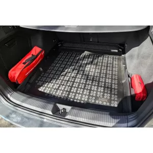 Rezaw-Plast gumi csomagtértálca Volkswagen Golf VIII wagon, Mild Hybrid 2019-től, alsó csomagtérpadló pozícióhoz-image-6218979