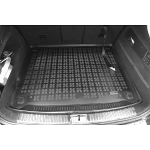 Rubber trunk mat by Rezaw-Plast suitable for VW Touareg 2010-2018 with 5 seats