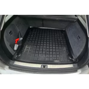 Rezaw-Plast gumis csomagtértálca Audi A4 B6, B7 kombi 2001-2008, Seat Exeo kombi 2009-2013-image-6219238