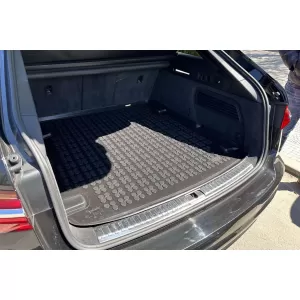 Rubber trunk mat by Rezaw-Plast suitable for Audi A6 C8 wagon after 2018