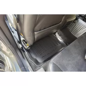 Mochete din cauciuc specifice, potrivite pentru Ford Mondeo 2007-2010, din seria Frogum 3D ProLine, set de 4 piese, culoare neagră, cu garanție de 24 de luni-image-6220995
