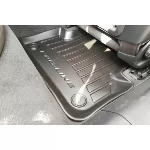 Mănuși de cauciuc specifice potrivite pentru Audi A4 B9 după 2016, set de 4 piese, culoare neagră, cu garanție de 24 de luni-image-6221071