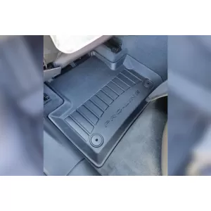 Mănuși de cauciuc specifice potrivite pentru Audi Q5 după 2017, set de 4 piese, culoare neagră, cu garanție de 24 de luni-image-6221108