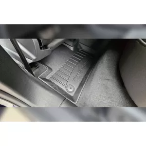 Mănuși de cauciuc specifice potrivite pentru Audi Q5 după 2017, set de 4 piese, culoare neagră, cu garanție de 24 de luni-image-6221111