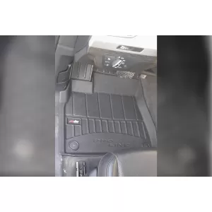 Mănuși de cauciuc specifice, potrivite pentru Audi Q7 după 2017, Audi Q8, Lamborghini Urus după 2018, set de 4 piese, culoare neagră, cu garanție de 24 de luni-image-6221576