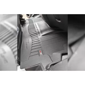 Covor de cauciuc specific, potrivit pentru Iveco Daily VI după 2014, set dintr-o singură piesă, culoare neagră, cu garanție de 24 de luni-image-6222050