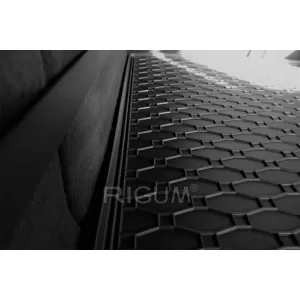 Rubber trunk mat suitable for Audi A6 Avant 2011-2018, black