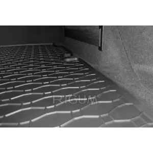 Rubber trunk mat suitable for Audi A6 Avant, A7 Sportback after 2018, black
