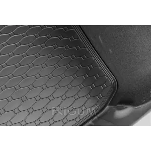 Rubber trunk mat by Rigum suitable for Dacia Spring after 2022