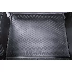 Rubber trunk mat by Rigum suitable for Fiat Doblo after 2010, Opel Combo 5 seats after 2012, black