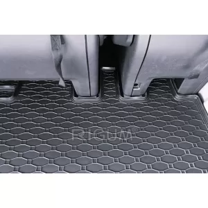 Rubber trunk mat suitable for Ford Tourneo Custom after 2024, 1 piece, black