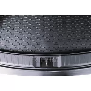 Rubber trunk mat by Rigum suitable for Honda CR-V e:HEV, PHEV after 2023, 1 piece, black