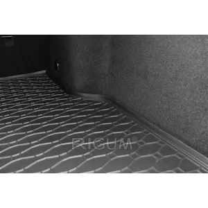 Rubber trunk mat by Rigum suitable for Mercedes C class S206 wagon after 2022