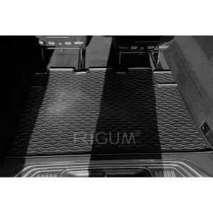 Rubber trunk mat by Rigum suitable for Mercedes V class W447, Vito 8-9 seats after 2014