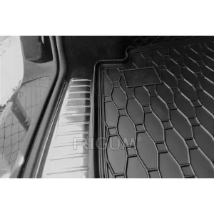 Rubber trunk mat suitable for Mercedes E class W213 wagon after 2016, black
