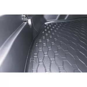Rubber trunk mat by Rigum suitable for Toyota C-HR Hybrid after 2024 with the trunk floor in the lower position