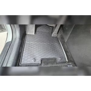 Mochete din cauciuc specifice, potrivite pentru Hyundai Tucson 2015-2020, Kia Sportage după 2015, set de 4 piese, culoare neagră-image-6228262