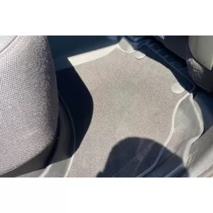 Tappetini in gomma e moquette 2 in 1 adatti per Land Rover Defender dopo il 2020 con 5 porte, set da 3 pezzi, colore nero della serie Frogum 5D Race Rock-image-6232713