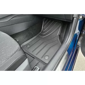 Mănuși de cauciuc specifice de la SPARTline potrivite pentru VW Passat 2014-2023, Golf Sportsvan 2014-2020, Skoda Octavia 2013-2019, după 2020, Seat Leon Sportstourer, Cupra Formentor după 2020, set d-image-6232890