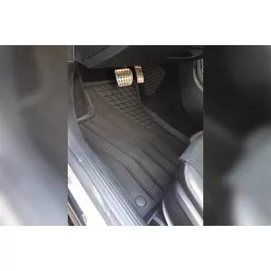 Mochete din cauciuc specifice de la SPARTline potrivite pentru Mercedes A class W177, B class W247, CLA C118 după 2018, set de 4 piese, culoare neagră-image-6233015