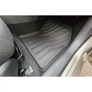 Mănuși de cauciuc specifice de la SPARTline potrivite pentru Toyota Corolla, Corolla Hybrid după 2018, Suzuki Swace după 2021, set de 4 piese, culoare neagră-image-6233055
