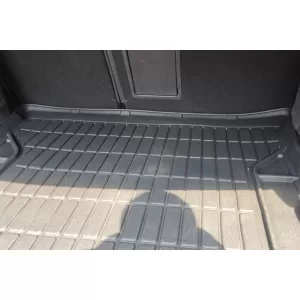 Frogum ProLine rubber trunk mat suitable for Toyota Avensis sedan 2009-2018