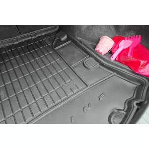 Frogum ProLine rubber trunk mat suitable for Toyota Corolla sedan 2008-2013