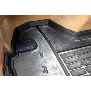 Frogum ProLine rubber trunk mat suitable for Skoda Kodiaq after 2016 7 seats, without side pockets