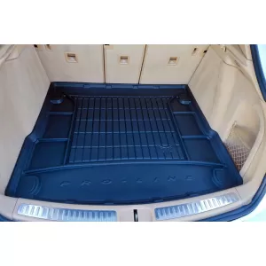 Frogum ProLine rubber trunk mat suitable for Porsche Macan after 2014