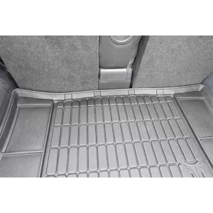 Frogum ProLine rubber trunk mat suitable for Toyota Rav4 2005-2012