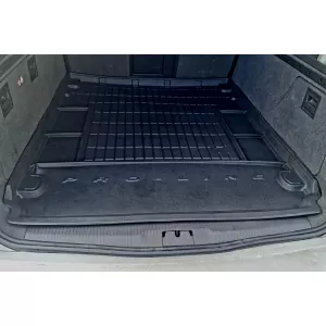 Frogum ProLine rubber trunk mat suitable for Opel Vectra C wagon 2002-2008