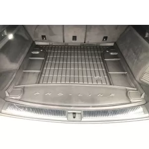 Frogum ProLine rubber trunk mat suitable for Volkswagen Touareg after 2018 without side pockets
