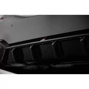 Diffusore Maxton Design adatto per paraurti posteriore di BMW 3 Series G20 sedan, G21 touring con pacchetto M 2018-2022, verniciato di nero, adatto per veicoli con gancio di traino-image-6236146