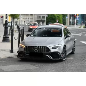 Griglia tipo GT cromata/nera adatta per Mercedes CLA C118 2019-2023 con apertura per telecamera-image-6236886
