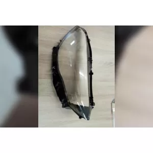 Right headlight glass suitable for Mercedes GLA H247 2020-2024 - broken from the inside