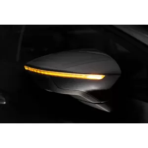 Indicatori di direzione dinamici a LED fumé adatti per specchietti su Seat Leon 2012-2020, Arona, Ibiza dopo il 2017-image-6238297