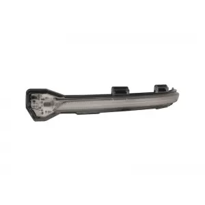 Indicatori dinamici LED fumé adatti per specchietti su VW Golf 7 2012-2016, Golf 7.5 dopo il 2017, Touran dopo il 2015-image-6238304