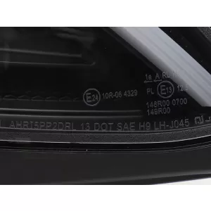 Set di fari a LED adatto per Mercedes C-Class W205 2014-2018 con base nera, sinistro e destro, per il modello con fari alogeni standard-image-6238478