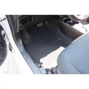Three-layer textile floor mats suitable for Toyota Yaris 2011-2020, 5 doors, made of 3 parts, black