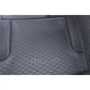 Rubber trunk mat by Rigum suitable for BMW series 1 E87 hatchback 5 doors after 2004