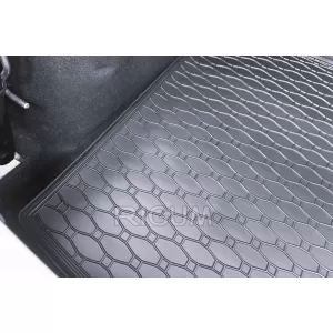 Rubber trunk mat by Rigum suitable for Dacia Sandero hatchback after 2013