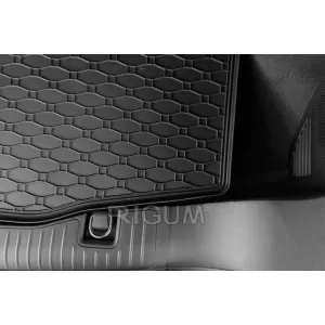 Rubber trunk mat by Rigum suitable for Ford Kuga, Kuga MHEV, Kuga PHEV after 2020