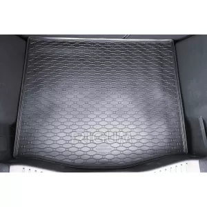 Rubber trunk mat by Rigum suitable for Ford Focus hatchback after 2011, with spare wheel