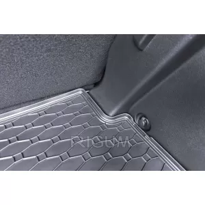 Covor de cauciuc pentru portbagaj de la Rigum, potrivit pentru Hyundai i20 hatchback după 2020, versiune fără podea de portbagaj ajustabilă-image-6243340