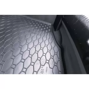 Rubber trunk mat suitable for Hyundai i10 after 2014