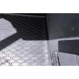 Covor de cauciuc pentru portbagaj de la Rigum potrivit pentru Mercedes GLA X156 după 2014, GLA H247 după 2020, cu podeaua portbagajului în poziția superioară-image-6243469