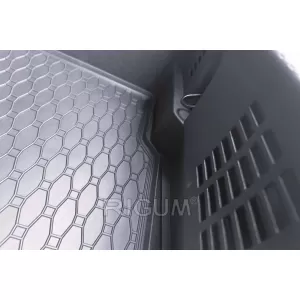 Rubber trunk mat suitable for Renault Clio after 2019, black