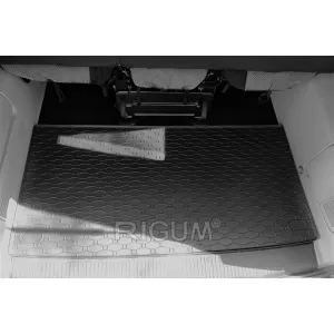 Rubber trunk mat by Rigum suitable for Volkswagen T5 2003-2015, T6 2015-2019, T6.1 after 2019 L1