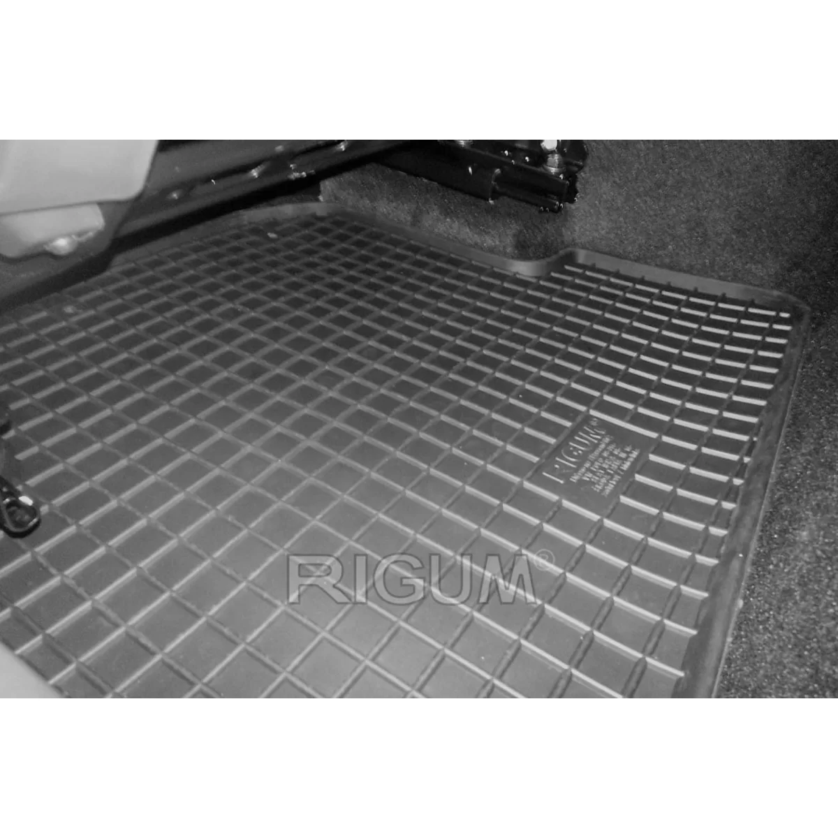 modal-image-6249140