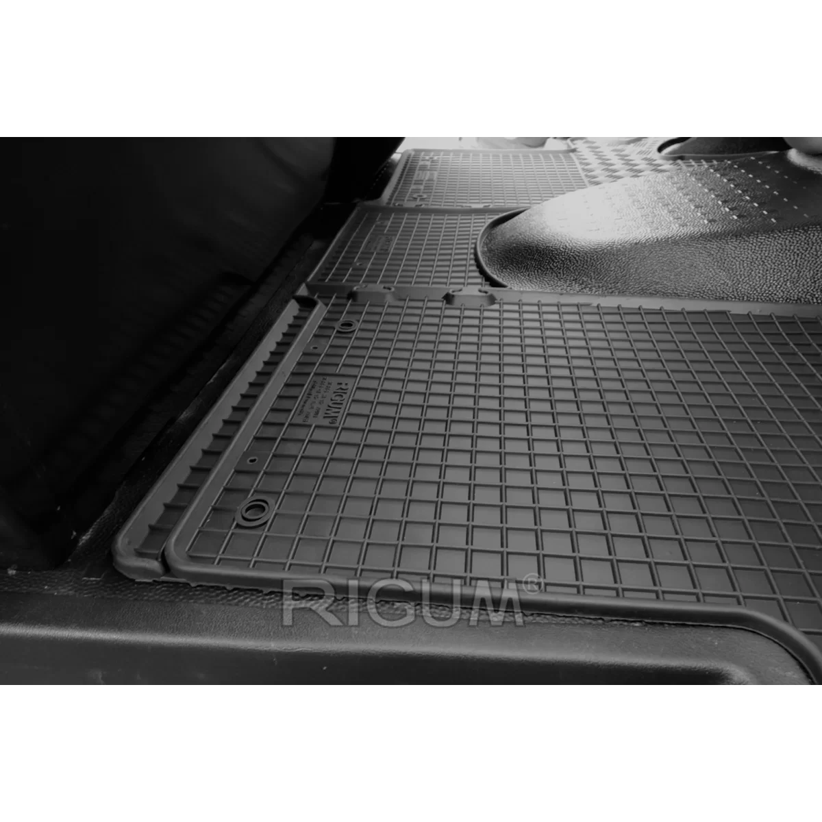 modal-image-6249157
